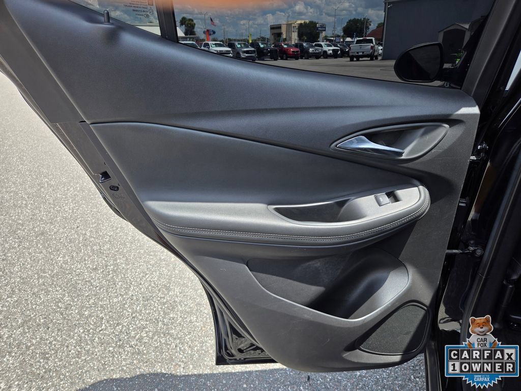 Used 2023 Buick Encore GX Select FWD image 34