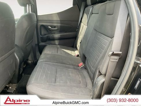 Used 2023 Hyundai Santa Cruz Night AWD/4WD image 13