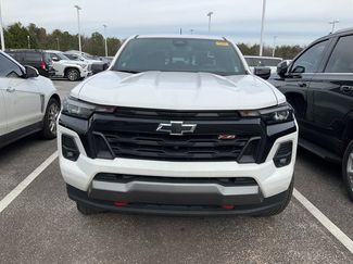 Used 2024 Chevrolet Colorado Z71 w/ Z71 Convenience Package 2 video 2