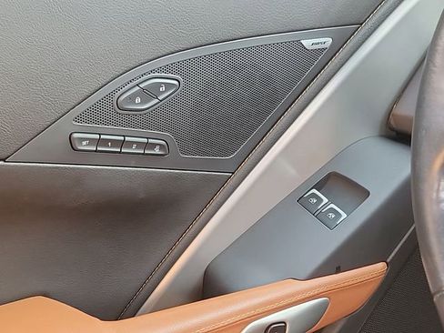 Used 2016 Chevrolet Corvette Stingray Coupe w/ 2LT Preferred Equipment Group image 21