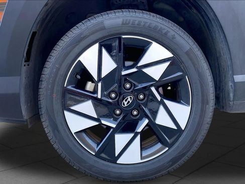 Certified 2024 Hyundai Kona SEL AWD/4WD image 11