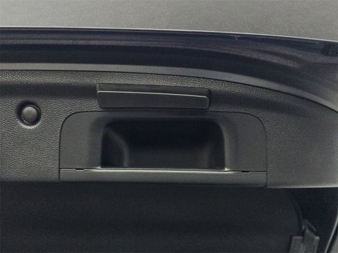 Used 2018 Honda Civic Sport Touring image 17