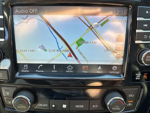 Used 2018 Nissan Maxima 3.5 SL image 26