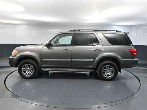 Used 2005 Toyota Sequoia Limited AWD/4WD image 8