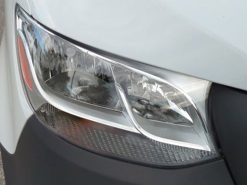 Used 2026 Mercedes-Benz Sprinter 144 Cargo image 10