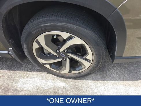 Used 2023 Subaru Forester Touring AWD/4WD image 5