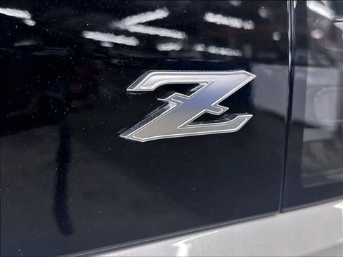 Used 2027 Nissan Z NISMO RWD image 25