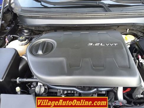 Used 2014 Jeep Cherokee Limited w/ Technology Group image 49