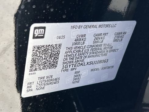 New 2025 Cadillac Escalade IQ Luxury 2 image 29