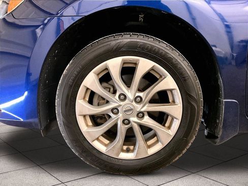 Used 2018 Nissan Sentra SV FWD image 8