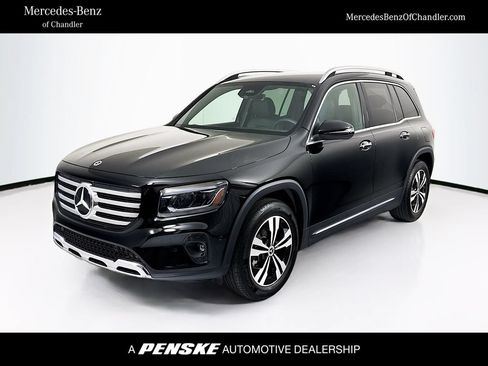 Used 2025 Mercedes-Benz GLB 250 image 1