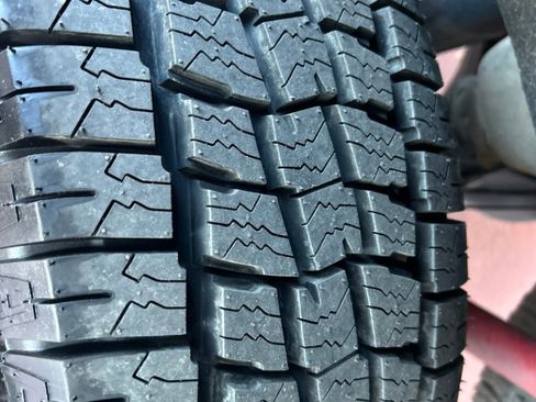 Used 2021 GMC Sierra 2500 SLE w/ SLE Value Package; image 6