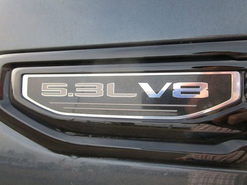 Used 2021 GMC Sierra 1500 Elevation image 19