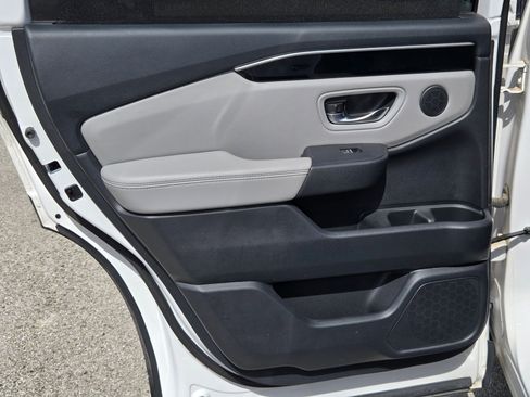 Used 2024 Honda Pilot EX-L image 15
