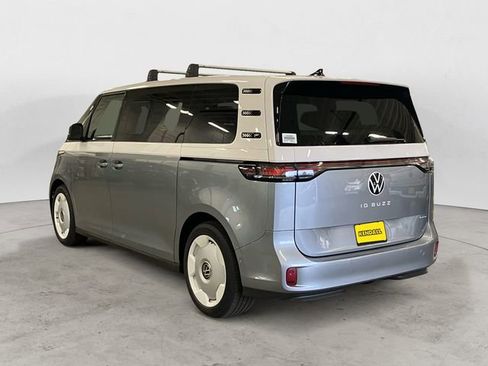 New 2025 Volkswagen ID. Buzz 1st Edition image 4