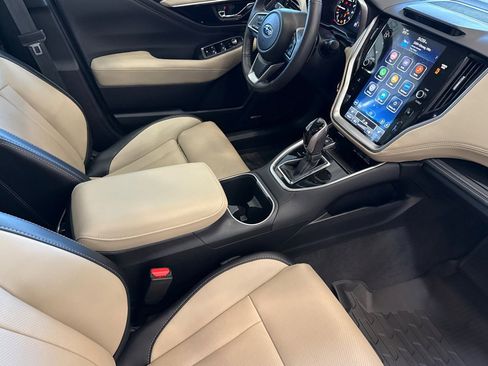 Certified 2025 Subaru Outback Limited image 15