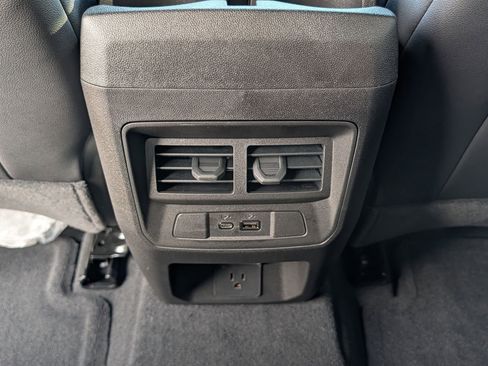 New 2026 Chevrolet Colorado LT w/ LT Convenience Package RWD image 19