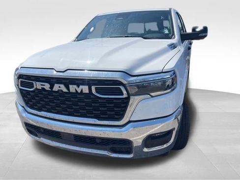 Used 2026 RAM 1500 Big Horn AWD/4WD image 2