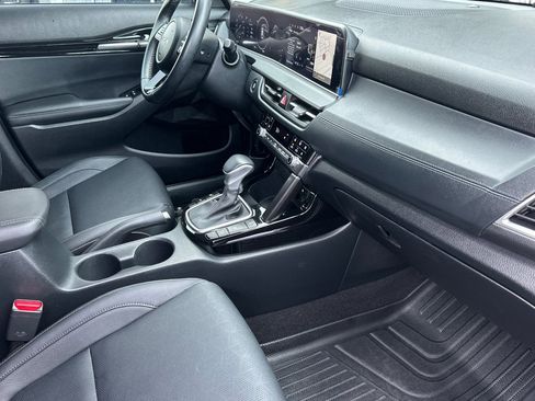 Certified 2024 Kia Seltos EX image 19