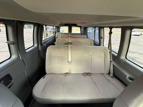 Used 2017 Chevrolet Express 3500 LT w/ LT Preferred Equipment Group image 19