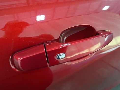 Used 2024 Chevrolet Equinox LT image 28