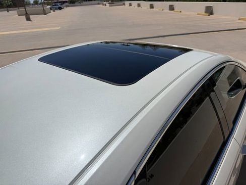 Used 2014 Cadillac XTS Platinum FWD image 8