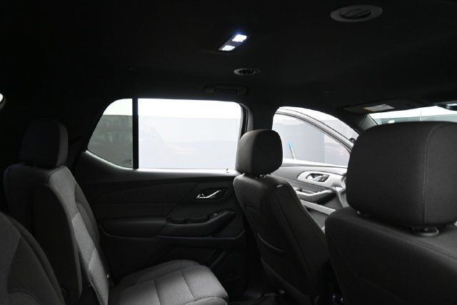 Used 2024 Chevrolet Traverse LT FWD image 33