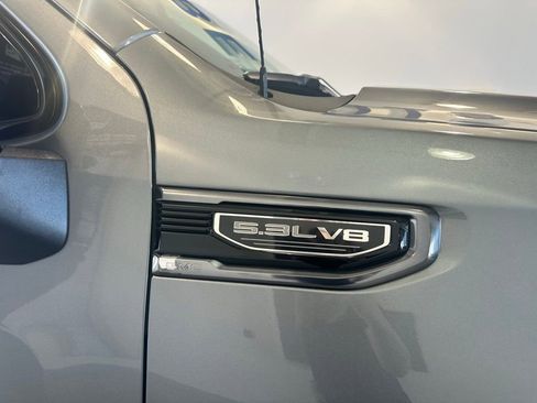 Used 2021 GMC Sierra 1500 AT4 w/ AT4 Preferred Package image 8