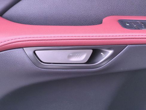 Used 2023 Lexus RX 500h F Sport image 15