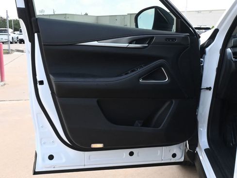 Certified 2026 INFINITI QX60 Luxe w/ Cargo Package FWD image 18