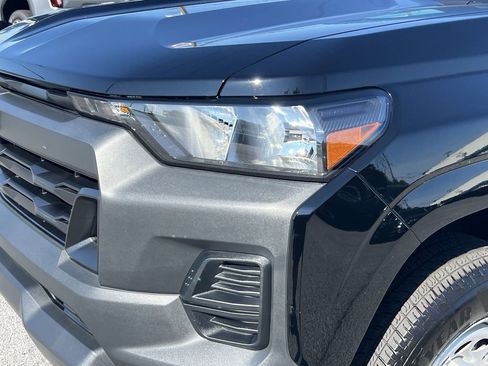 Used 2024 Chevrolet Colorado W/T w/ WT Convenience Package image 29