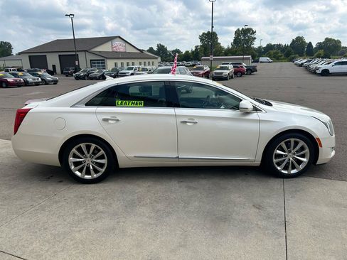 Used 2013 Cadillac XTS Luxury w/ Driver Awareness Package FWD image 4
