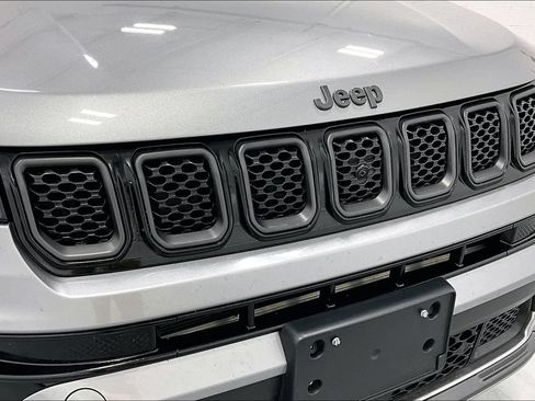 Used 2023 Jeep Compass High Altitude w/ Driver Assist Group I AWD/4WD image 34