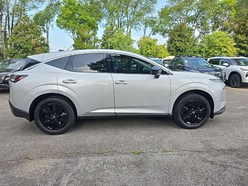 Certified 2025 Nissan Murano SV AWD/4WD image 9