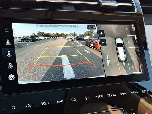 Certified 2023 Hyundai Tucson Limited AWD/4WD image 22