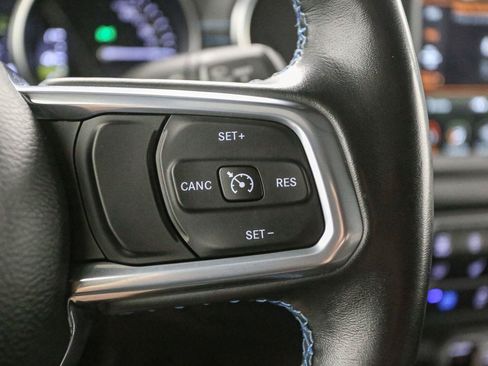 Used 2022 Jeep Wrangler Unlimited Rubicon 4xe w/ Cold Weather Group AWD/4WD image 39