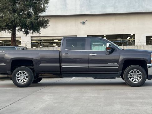 Used 2015 Chevrolet Silverado 2500 LTZ w/ Duramax Plus Package image 9