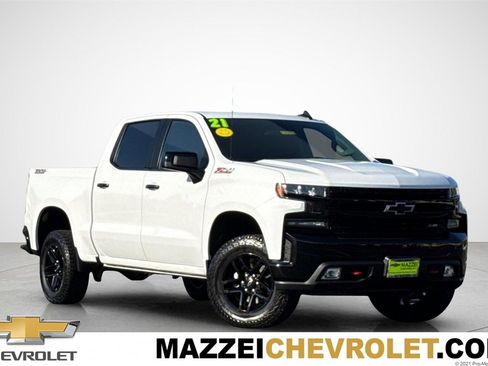 Used 2021 Chevrolet Silverado 1500 LT Trail Boss w/ Bed Protection Package image 1