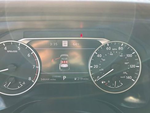 Used 2023 Nissan Rogue SL w/ SL Premium Package image 19