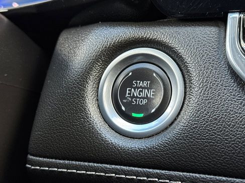 Used 2024 Chevrolet Colorado LT w/ LT Convenience Package II RWD image 22