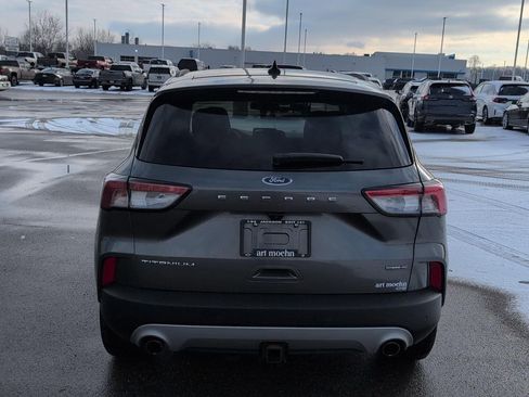Used 2022 Ford Escape Titanium w/ Class II Trailer Tow Package image 4