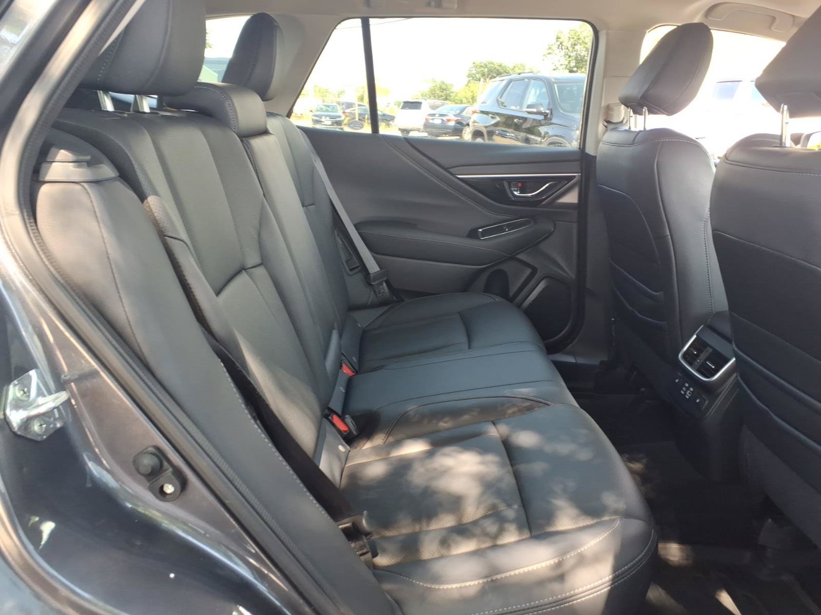 Certified 2025 Subaru Outback Touring XT AWD/4WD image 12