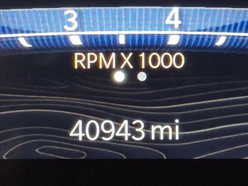 Used 2021 Jeep Grand Cherokee L Laredo w/ Luxury Tech Group I RWD image 12