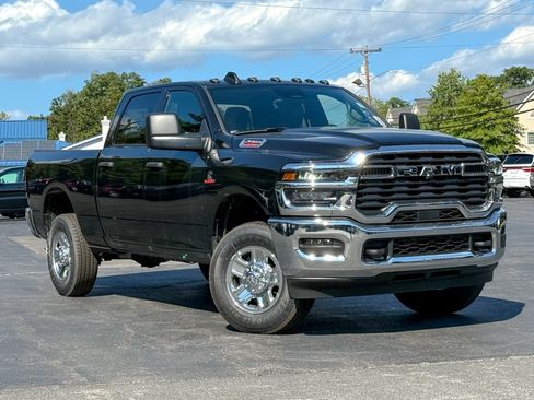 New 2025 RAM 2500 Tradesman w/ Chrome Appearance Group image 1