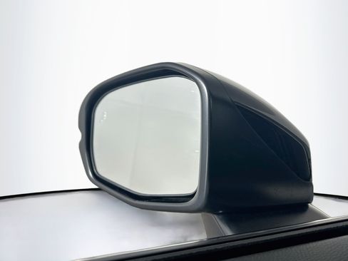 Used 2025 Honda CR-V Sport-L image 16