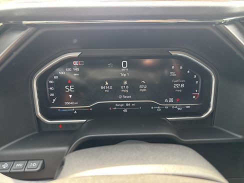 Used 2024 GMC Sierra 1500 AT4 w/ Technology Package AWD/4WD image 12