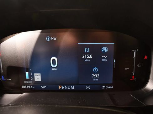 Used 2025 Ford Maverick Lobo AWD/4WD image 24