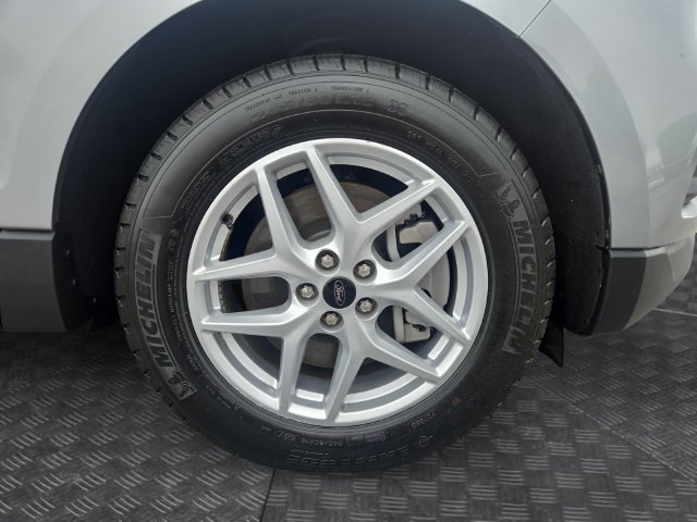 Used 2023 Ford Edge SEL AWD/4WD image 36
