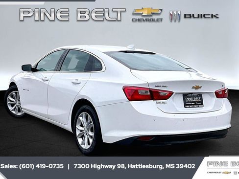 Used 2024 Chevrolet Malibu LT FWD image 2