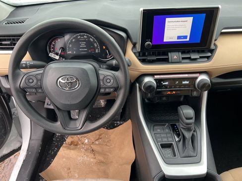 New 2025 Toyota RAV4 LE image 6